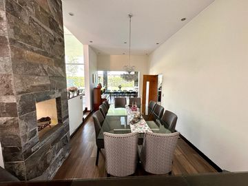 🏡☀️ HERMOSA CASA CON AMPLIOS AMBIENTES Y ZONAS SOCIALES DE LUJO