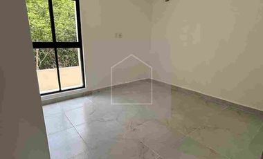 CASA DE TRES RECAMARAS EN CANCÚN ZONA SUR