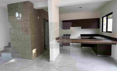 CASA DE TRES RECAMARAS EN CANCÚN ZONA SUR