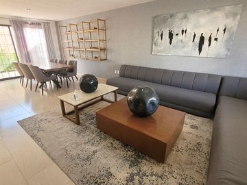 ¡Precios de preventa! Casa en venta al sur en Lucerna Residencial