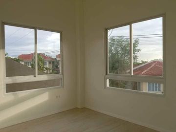 RFO 3 Bedroom House at Coral Bay Residences
