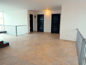 Casa en venta, Sangolquí valle de los chillos Urb. Molinos de viento