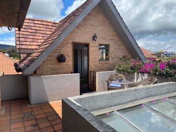 CASA EN VENTA CAJICA