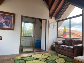 CASA EN VENTA CAJICA