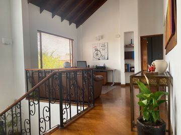 CASA EN VENTA CAJICA