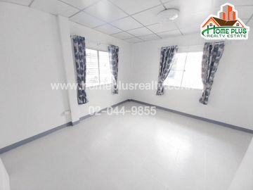 หมู่บ้านพงษ์ศิริชัย2 ซอยเพชรเกษม85 (รีโนเวท) ใกล้ดูโฮมเพชรเกษม