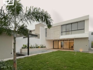 Casa en venta lista para entrega equipada con alberca en Temozón