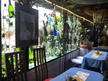VENTA PROPIEDAD Y RESTAURANTE SAME ESMERALDAS