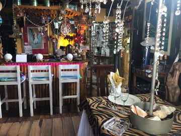 VENTA PROPIEDAD Y RESTAURANTE SAME ESMERALDAS
