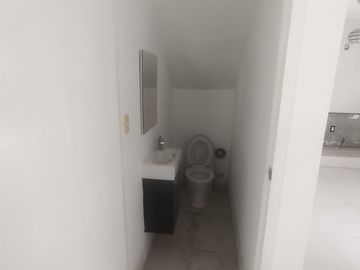 SE VENDE CASA EN  SAN MATEO ATARASQUILLO LERMA EDO. DE MEXICO separamos casa y terreno $1,500,000
