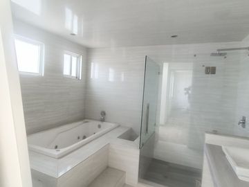 SE VENDE CASA EN  SAN MATEO ATARASQUILLO LERMA EDO. DE MEXICO separamos casa y terreno $1,500,000