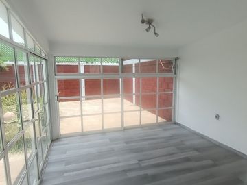 SE VENDE CASA EN  SAN MATEO ATARASQUILLO LERMA EDO. DE MEXICO separamos casa y terreno $1,500,000