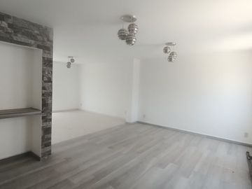 SE VENDE CASA EN  SAN MATEO ATARASQUILLO LERMA EDO. DE MEXICO separamos casa y terreno $1,500,000