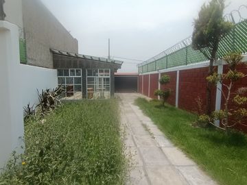 SE VENDE CASA EN  SAN MATEO ATARASQUILLO LERMA EDO. DE MEXICO separamos casa y terreno $1,500,000