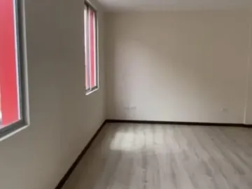 Casa de Venta en Conocoto - Valle de Los Chillos