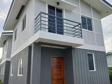 Affordable 3 bedrooms house and lot near Bacolod City