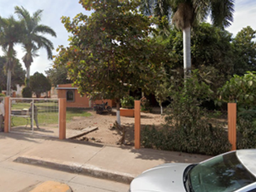 SE VENDE FINCA URBANA