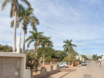 SE VENDE FINCA URBANA