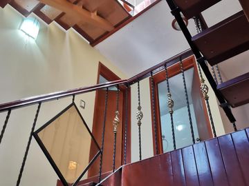 Casa en Venta en Esquina de 3 Pisos en Privada Villa San Marcos, Pachuca Hidalgo