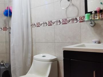 Casa en Venta en Esquina de 3 Pisos en Privada Villa San Marcos, Pachuca Hidalgo