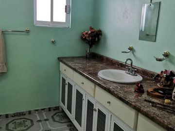 Casa en Venta en Esquina de 3 Pisos en Privada Villa San Marcos, Pachuca Hidalgo