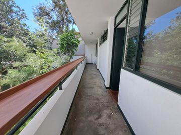 VENDO CASA DE 2 PISOS EN BARRANCO- A MEDIA CDRA DEL MALECON -  ZONA RESIDENCIAL Y TRANQUILA- EXCELENTE UBICACION