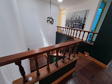 VENDO CASA DE 2 PISOS EN BARRANCO- A MEDIA CDRA DEL MALECON -  ZONA RESIDENCIAL Y TRANQUILA- EXCELENTE UBICACION