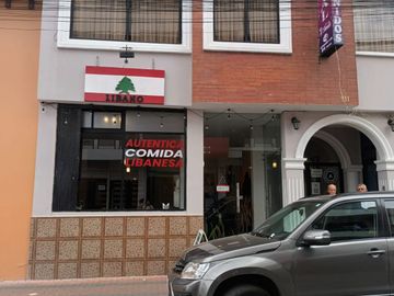 EN VENTA HOSTAL 500M2 CENTRO COTACACHI
