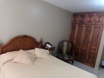 EN VENTA HOSTAL 500M2 CENTRO COTACACHI