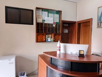 EN VENTA HOSTAL 500M2 CENTRO COTACACHI