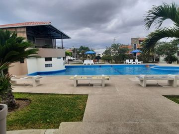 Casa en Venta A ESTRENAR Zona Sur, Urbanizacion Manta Beach, San Mateo, Manta, Ecuador