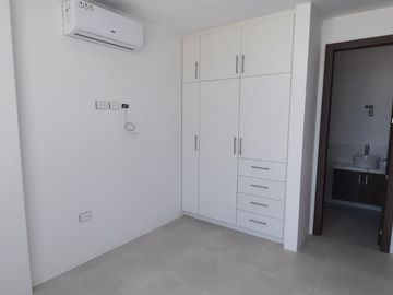 Casa en Venta A ESTRENAR Zona Sur, Urbanizacion Manta Beach, San Mateo, Manta, Ecuador