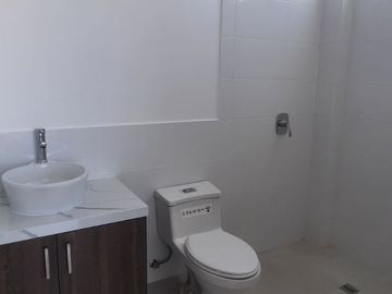 Casa en Venta A ESTRENAR Zona Sur, Urbanizacion Manta Beach, San Mateo, Manta, Ecuador