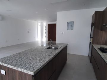 Casa en Venta A ESTRENAR Zona Sur, Urbanizacion Manta Beach, San Mateo, Manta, Ecuador