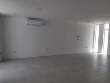 Casa en Venta A ESTRENAR Zona Sur, Urbanizacion Manta Beach, San Mateo, Manta, Ecuador