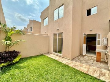 Casa en condominio con alberca en Emiliano Zapata Morelos