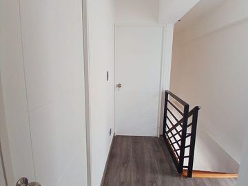 VENTA DE ACOGEDOR DUPLEX EN SAN ISIDRO.¡¡¡