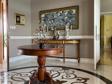 South Lake House and Lon in ETON Village (Guam Island) For Sale