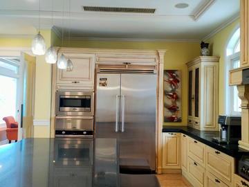 South Lake House and Lon in ETON Village (Guam Island) For Sale