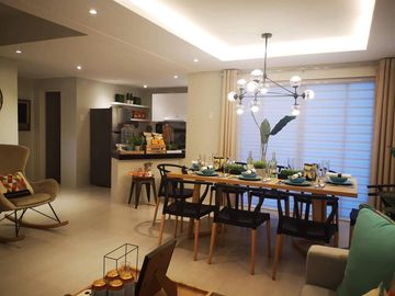 Ready For Occupancy 5 Bedrooms House And Lot in Subic For Sale !
