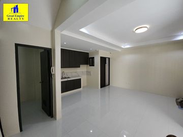 3 Storey Townhouse for sale in Project 6 near Visayas Avenue Quezon City near  Congressional, Project 8 near EDSA Munoz, Congressional Avenue