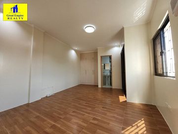 3 Storey Townhouse for sale in Project 6 near Visayas Avenue Quezon City near  Congressional, Project 8 near EDSA Munoz, Congressional Avenue