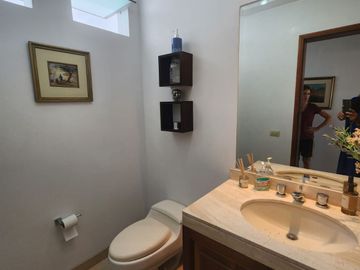 LINDO DEPARTAMENTO EN PRIMER PISO ALTO EN VENTA Y/O ALQUILER