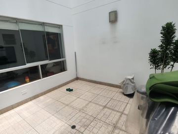 LINDO DEPARTAMENTO EN PRIMER PISO ALTO EN VENTA Y/O ALQUILER