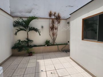LINDO DEPARTAMENTO EN PRIMER PISO ALTO EN VENTA Y/O ALQUILER