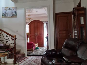Dijual Rumah Bagus Bintaro Veteran Jaksel Semi Furish dekat Tol