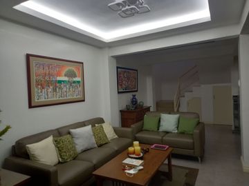 Newly Renovated Single Attached House for sale in QC near Congressional Ave