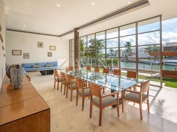 Casa en Venta, Zona Hotelera, Cancún, Quintana Roo.