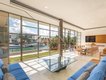 Casa en Venta, Zona Hotelera, Cancún, Quintana Roo.