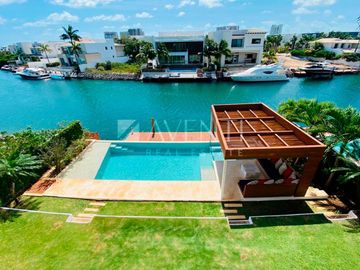 Casa en Venta, Zona Hotelera, Cancún, Quintana Roo.